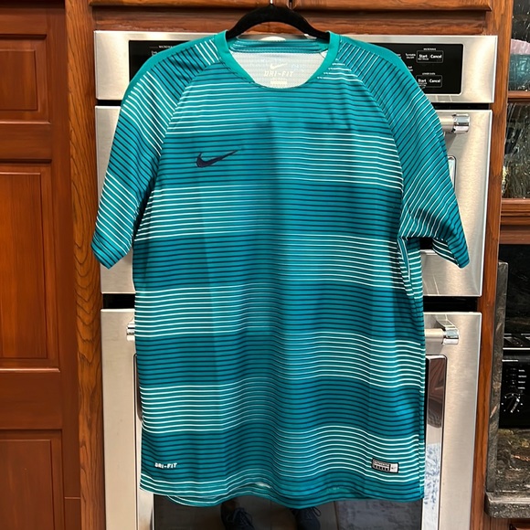 Nike Other - NWT NIKE  DRI-FIT STRIPED SHIRT!